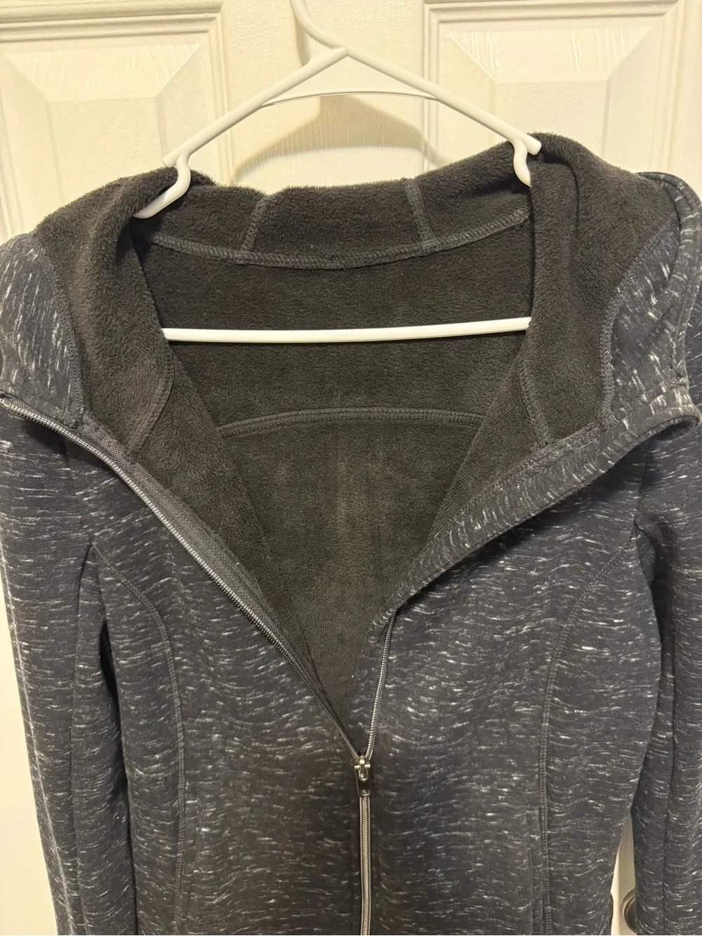 Women’s S/M Black Marled Fleece Lined Zip Hoodie Jacket